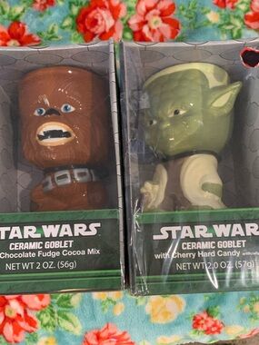 Star Wars Chewbacca & Yoda Ceramic Collectible Mugs 12 Ounce